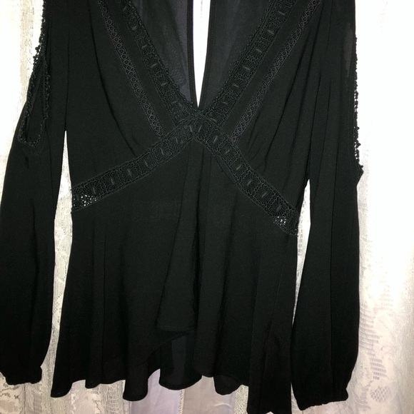 Top - Picture 2 of 4